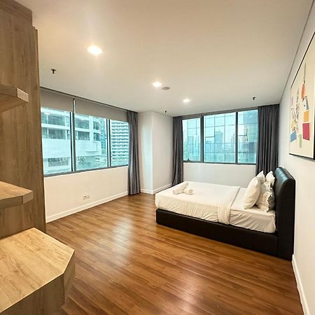 Summer Suites Klcc By Purple Orchid Kuala Lumpur Bagian luar foto