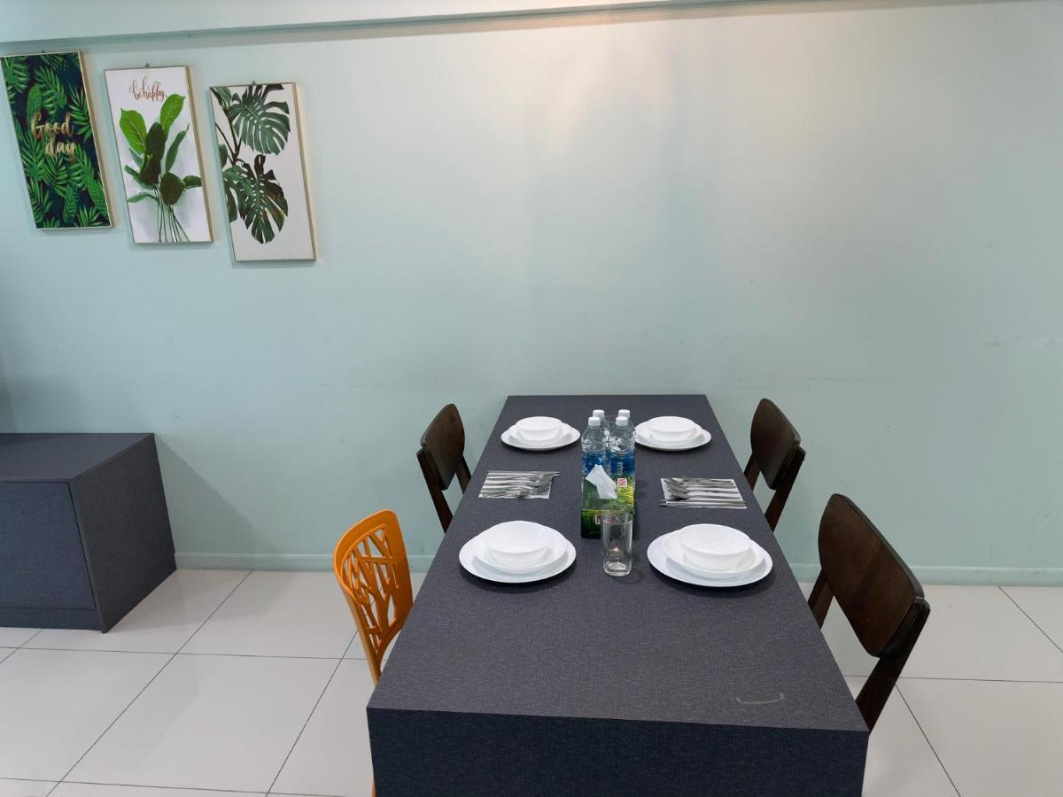 Summer Suites Klcc By Purple Orchid Kuala Lumpur Bagian luar foto