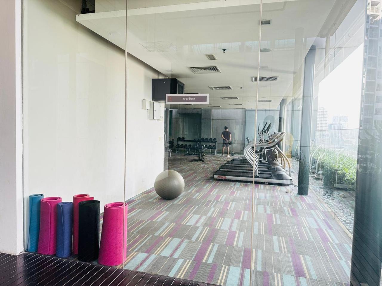 Summer Suites Klcc By Purple Orchid Kuala Lumpur Bagian luar foto
